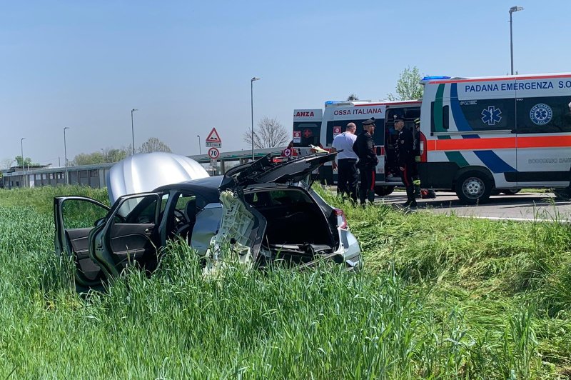 Caravaggio Grave Incidente Lungo La Strada Che Porta A Mozzanica Due