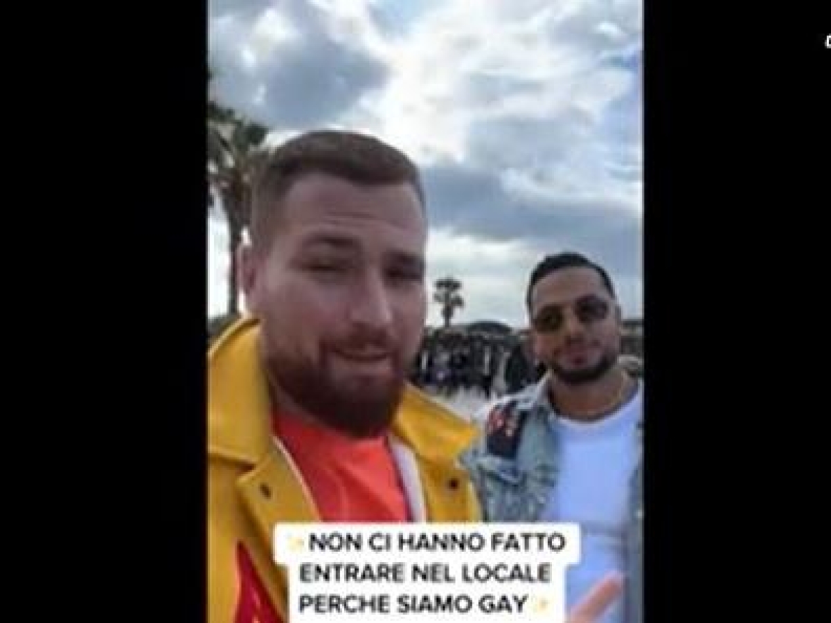 Pozzuoli La Denuncia Di Due Ragazzi Il Locale Non Ci Ha Fatto Entrare Perch Siamo Gay