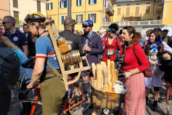 La Coppa Cobram Nel Mito Di Fantozzi A Desenzano Del Garda Pantaloni