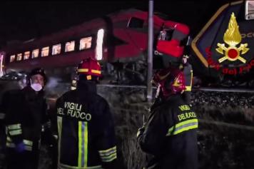 Incidente Ferroviario A Faenza Ravenna Tra Due Treni 17 Feriti