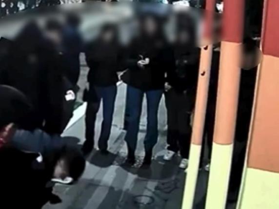 Omofobia Doppio Attacco Alla Sede Del Gay Center A Testaccio Le