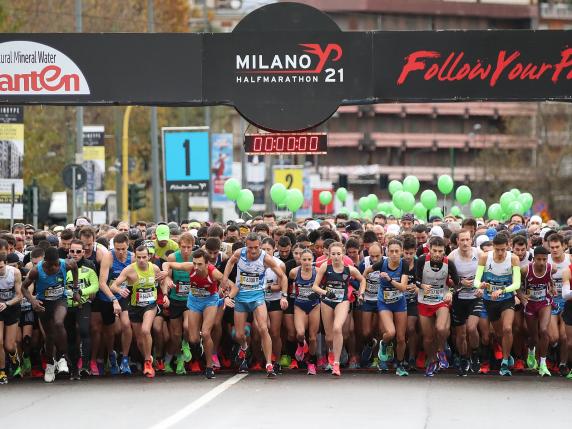 Mezza Maratona A Milano Le Vie Chiuse Al Traffico Oggi Domenica