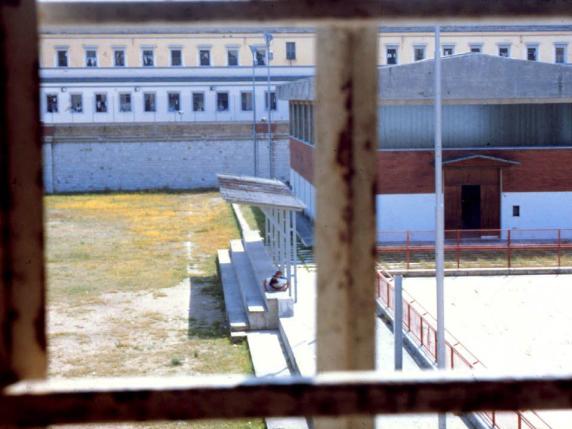 Evasione Dal Carcere Minorile Di Milano In Sette Trasferiti A Bari E