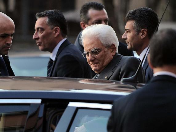 Mattarella A Palermo Su Volo Di Linea Palermo Lo Accoglie Con Un