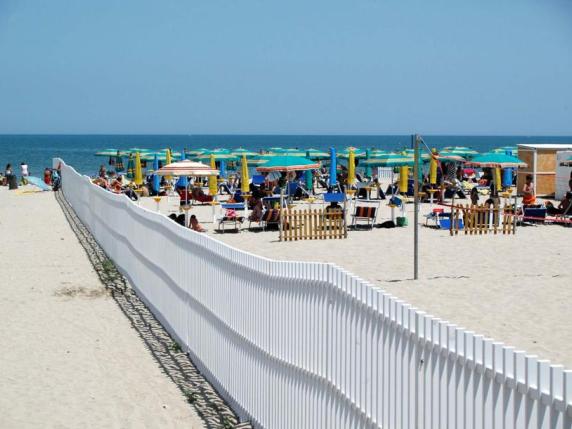 Margherita Di Savoia Bimbo Di Anni Muore In Spiaggia Durante Il