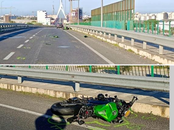 Incidente Bari Moto Contro Auto In Via Tatarella Muore Sul Colpo Un