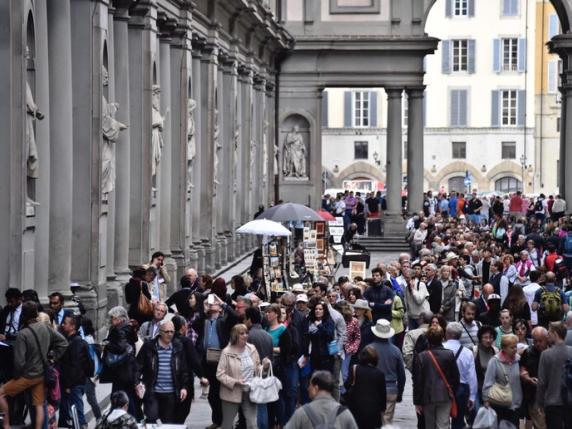 Ponte Ognissanti 2024 Previsti 4 5 Milioni Di Turisti In Italia