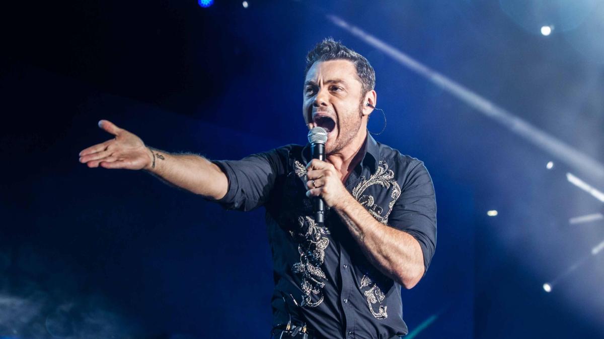 Latina La Sindaca Di Destra Invita Tiziano Ferro In Comune Lui