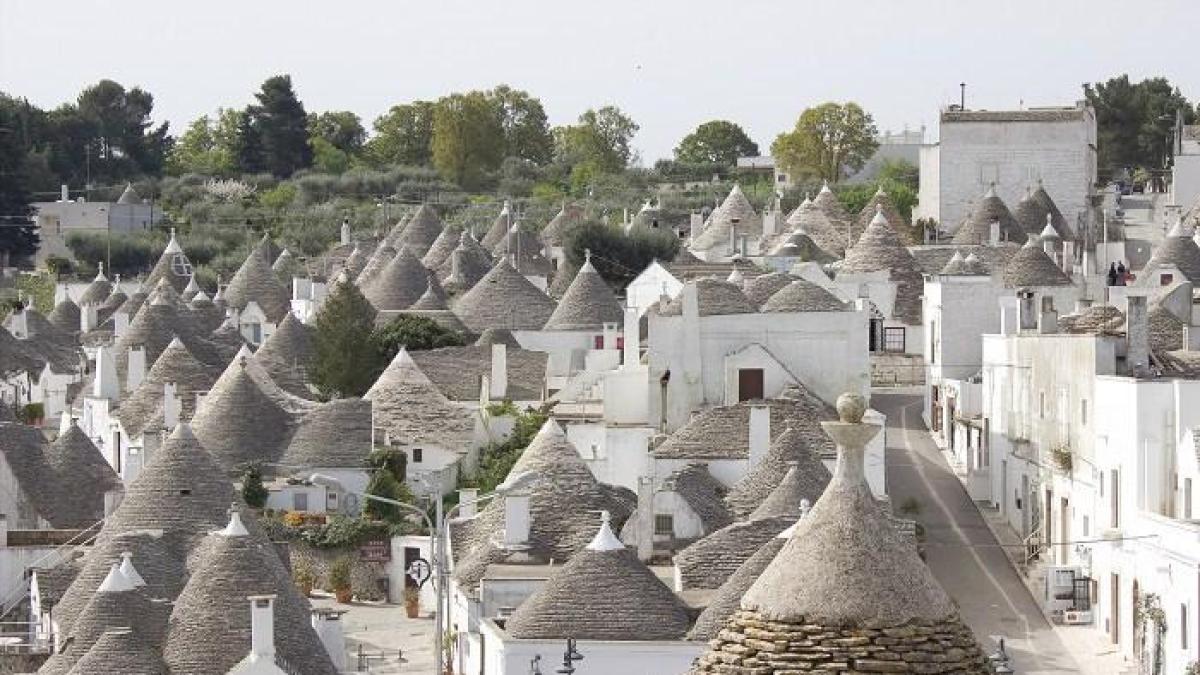 Alberobello Da Anni Patrimonio Dellumanit I Trulli Celebrati Con