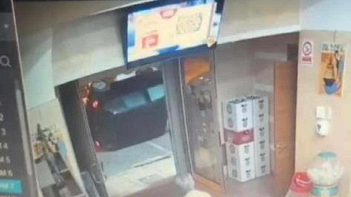 Galatone Coppia Investita Fuori A Un Bar Denunciato Automobilista