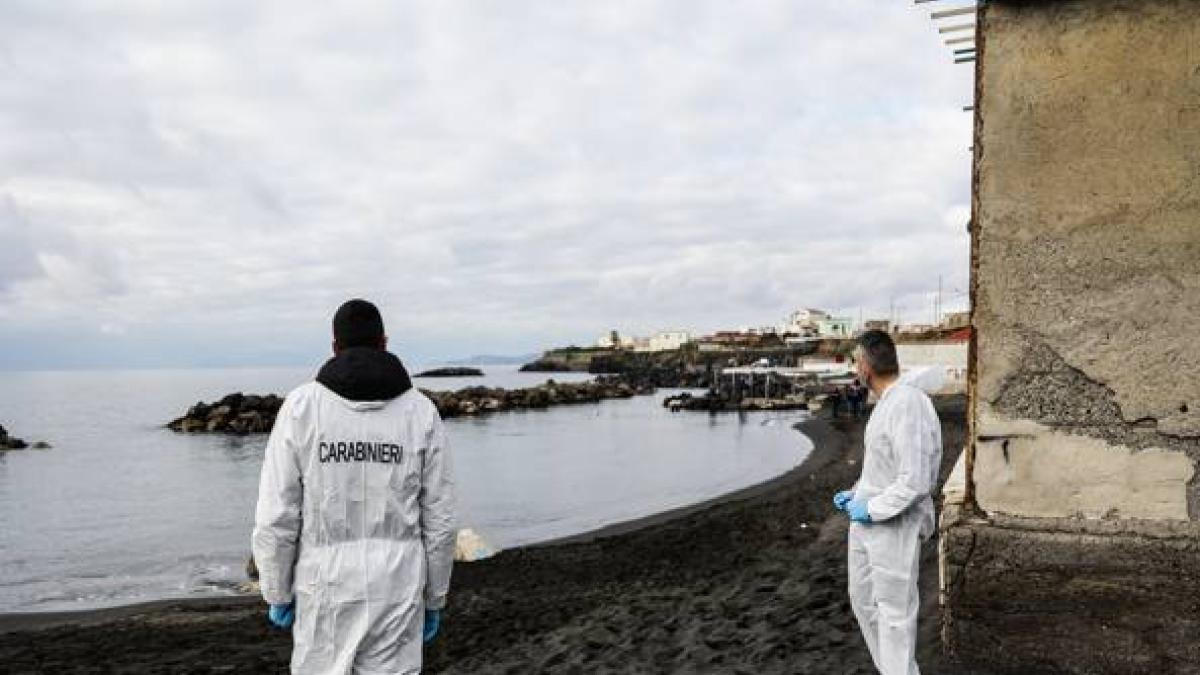 Bimbo Annegato A Torre Del Greco Resta In Carcere La Madre Corriere It