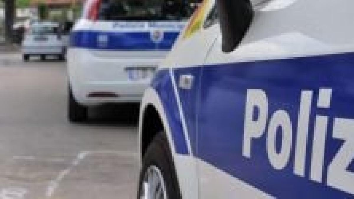 Palermo Incidente A Via Duca Della Verdura Una Donna Travolta E