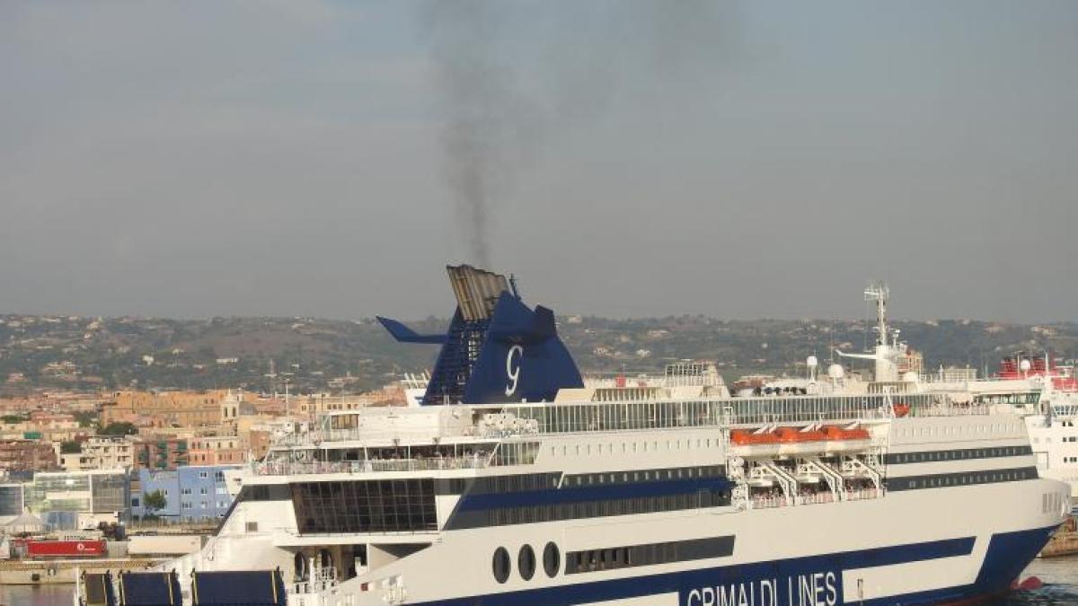 Nave Palermo Cagliari Riparte Dopo Ore Una Passeggera Ho Sub To