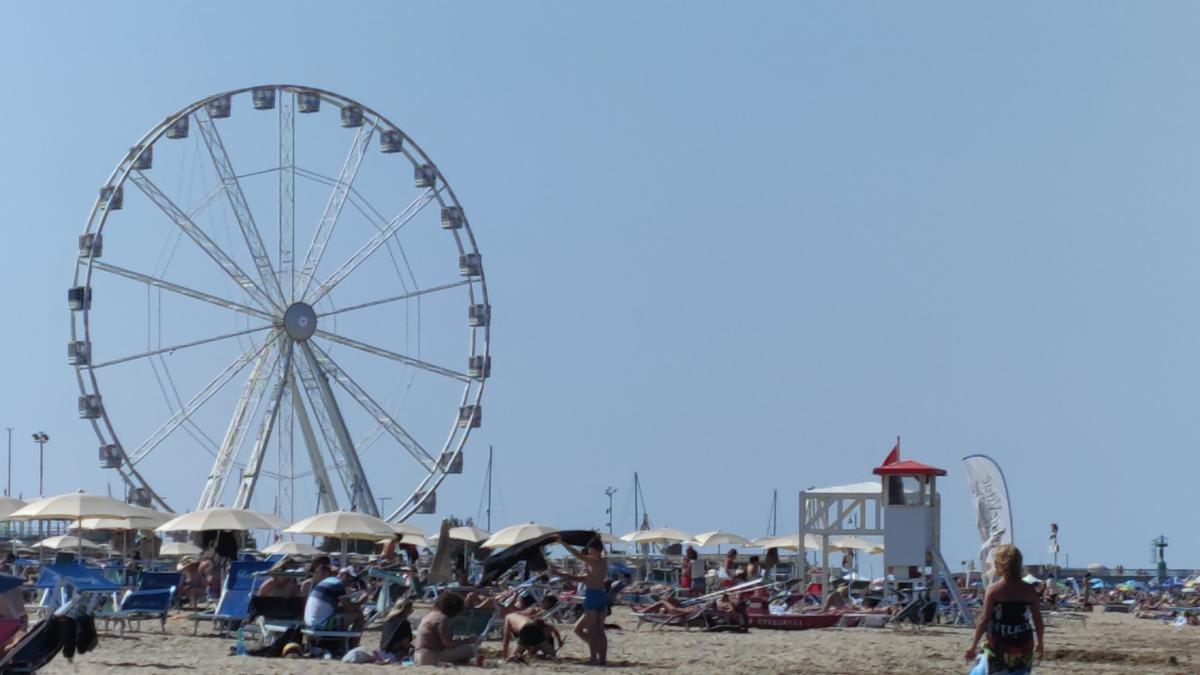 Riviera Riaprono Gli Stabilimenti Balneari Dopo I Danni Dell Alluvione