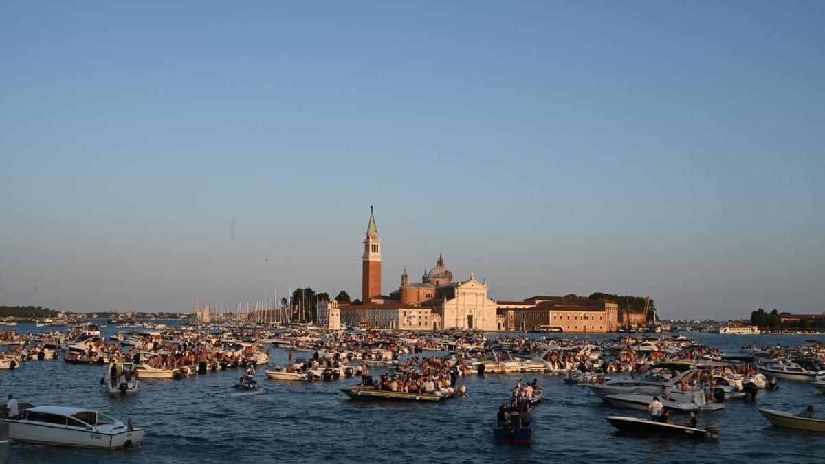 Festa Del Redentore A Venezia Polemiche Dopo La Morte Di Riccardo