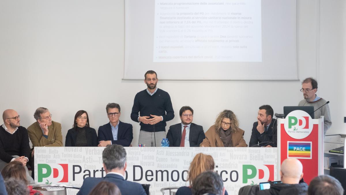 Regione Piemonte Il Pd Attacca Cirio Allarme Rosso Su Temi