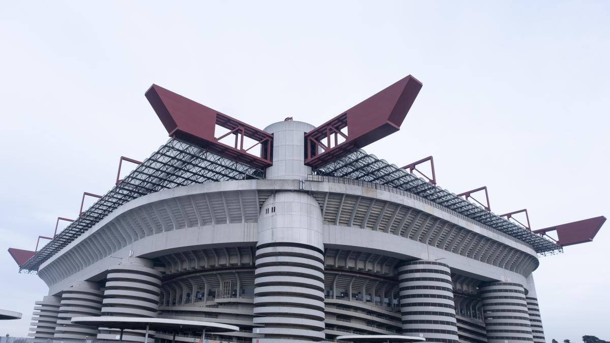 Stadio Milano il secondo anello di San Siro può essere sacrificato