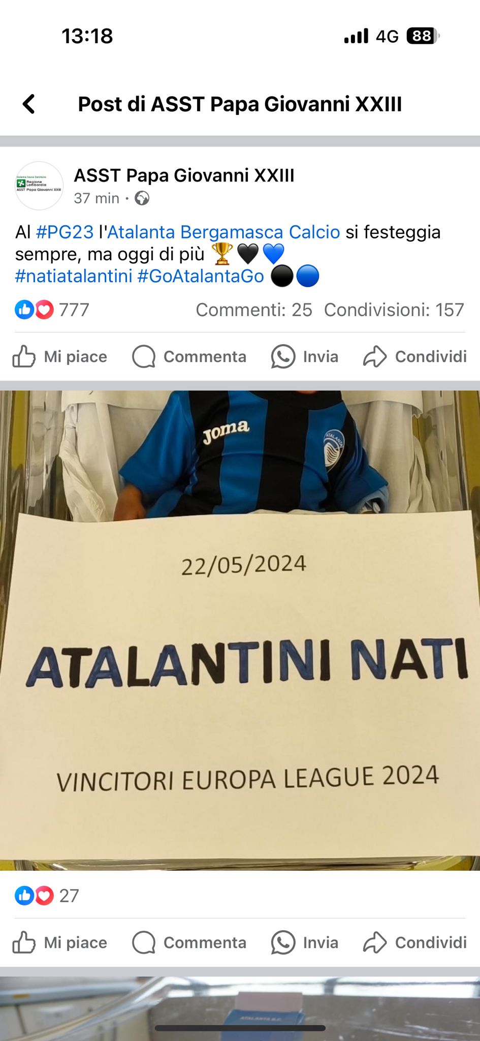 Atalanta La Squadra Tornata Tra I Cori Dei Tifosi Bus Assalito A