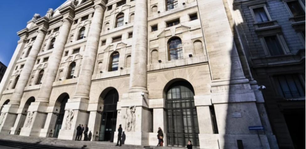 Piazza affari ieri online