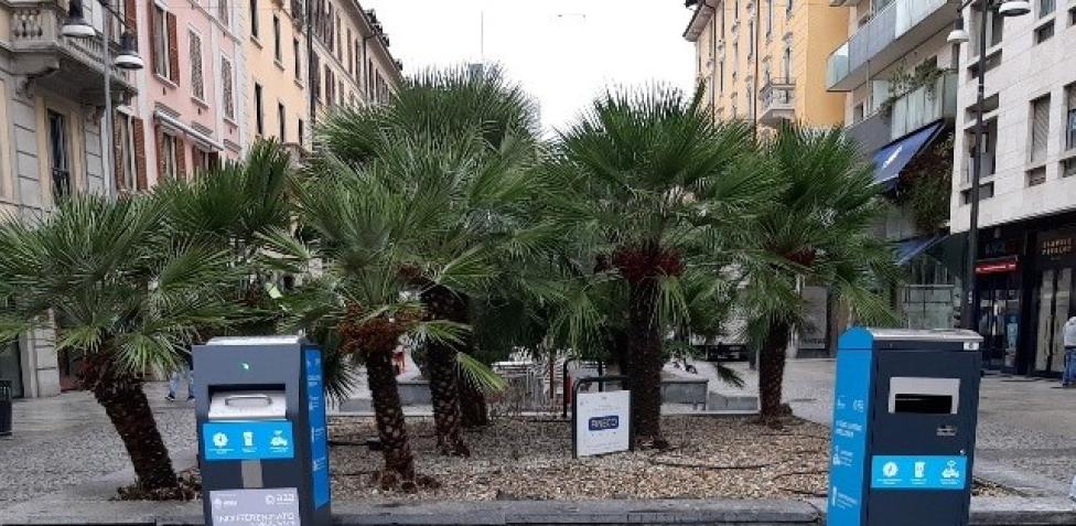 Cestoni «intelligenti» per raccogliere i rifiuti. Così Milano testa la  pulizia smart nelle vie della movida