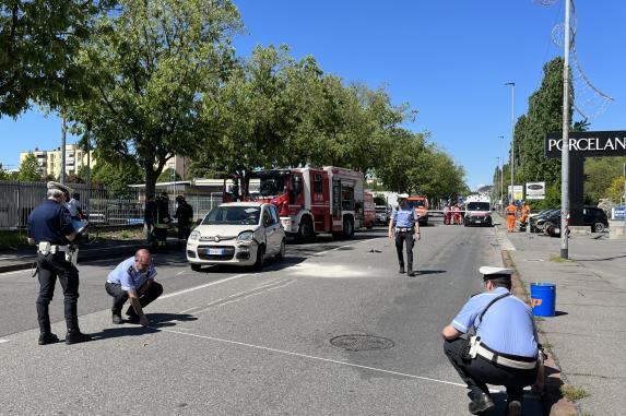 Incidente In Via Borgo Palazzo Morto Marco Moioli Le Foto Corriere It