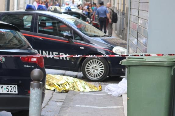 Napoli, Le Immagini Del Duplice Omicidio Di Sant'Antimo | Corriere.it