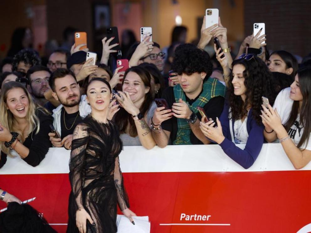 Mare fuori 4, il cast sul red carpet della Festa del cinema di