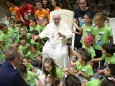 Papa Francesco e la Giornata mondiale dei (100 mila) bambini di tutto il mondo: «Costruiamo insieme la pace»