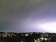 Nubifragio a Roma, nella notte una tempesta di fulmini sopra la città Le immagini della notte romana. La Capitale colpita da un violento temporale - Corriere Tv