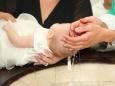 Messina, tracce di acido nell'acqua santa: la bimba battezzata finisce in ospedale