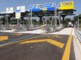 Si accoda ai veicoli col Telepass per non pagare il pedaggio in autostrada: denunciato un pensionato