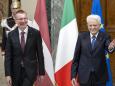 Il presidente lettone Rinkevics: «Dalle imprese italiane armi e tecnici per difenderci dalla Russia»
