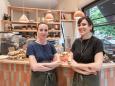 Milano, le due laureate che hanno aperto una panetteria: «Nove euro al chilo, è caro ma usiamo ingredienti di qualità»