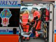 Firenze, l'Asl vieta l'elettrocardiogramma ai volontari delle ambulanze. Polemiche dei sindacati