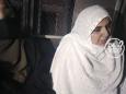 Saman Abbas: le prime immagini della madre Nazia Shareem dopo l'arresto in Pakistan