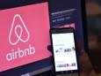 Airbnb crolla in borsa, 