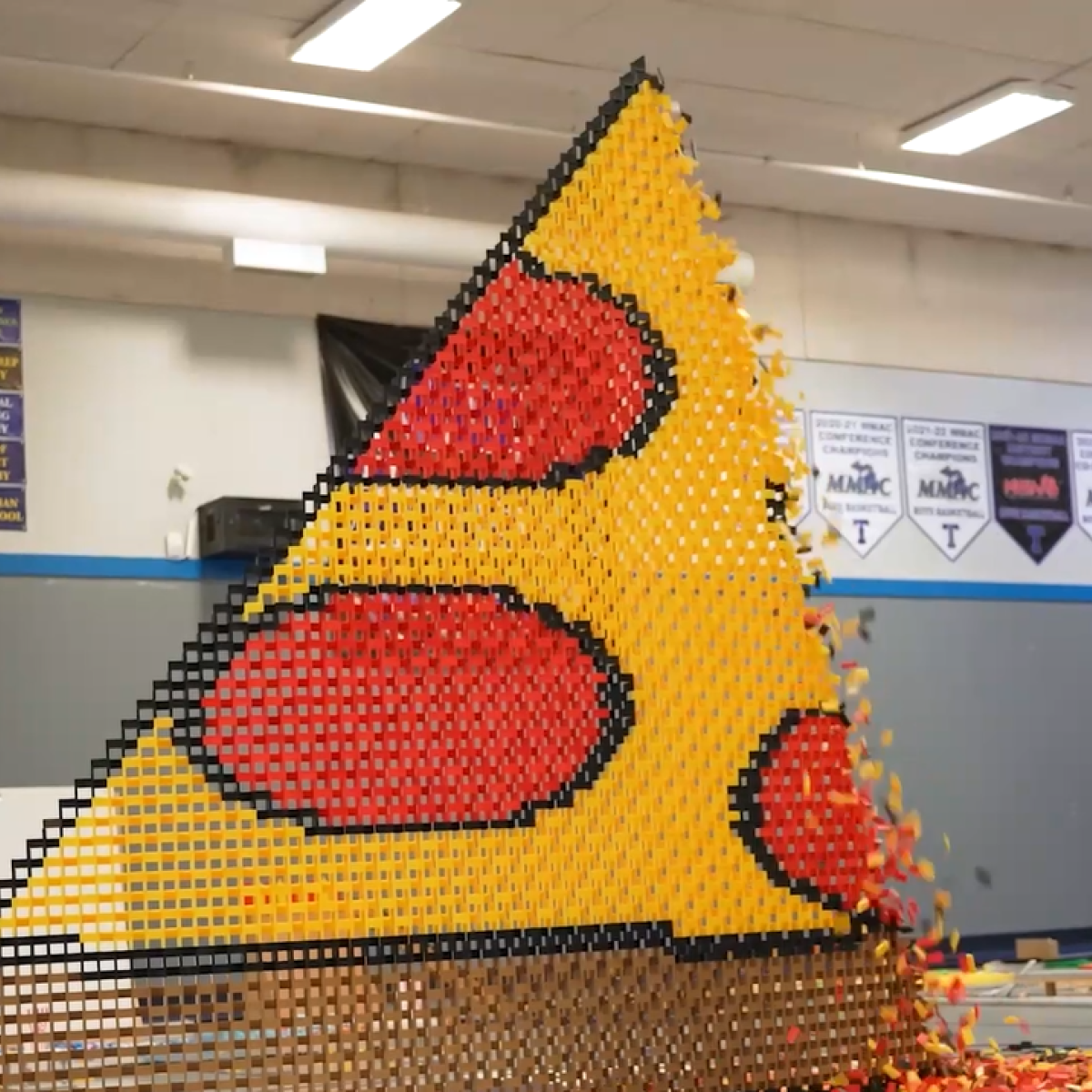 Guinness World Records I Lego PiÃ¹ Grandi Del Mondo Il Domino A