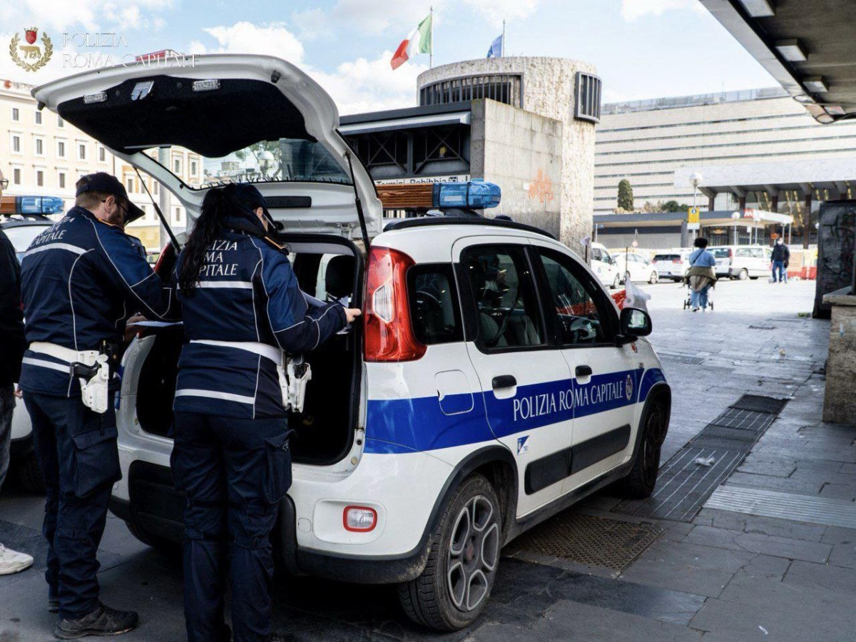 Motociclista ucciso in via Pontina, denunciato il pirata della strada: è un ragazzo di 29 anni. «A quell'ora stavo a casa»