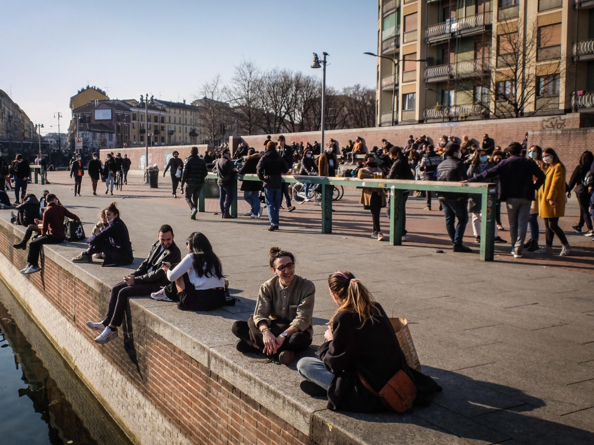Un milanese su tre si è trasferito in città negli ultimi dieci anni. Una «calamita» per i ventenni, ma i quarantenni sono in fuga