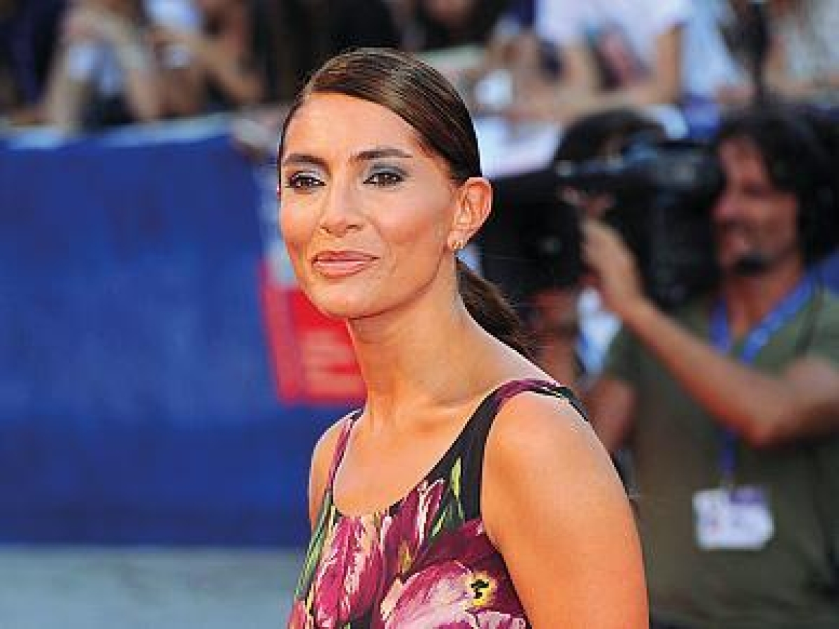 Caterina Murino aspetta il suo primo figlio a 47 anni