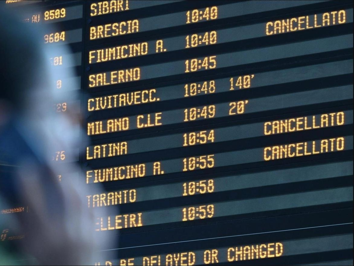 Sciopero dei treni, in Toscana 6 mila lavoratori coinvolti. Attesi disagi dalle 9 alle 17 di martedì: tutto quello che c'è da sapere