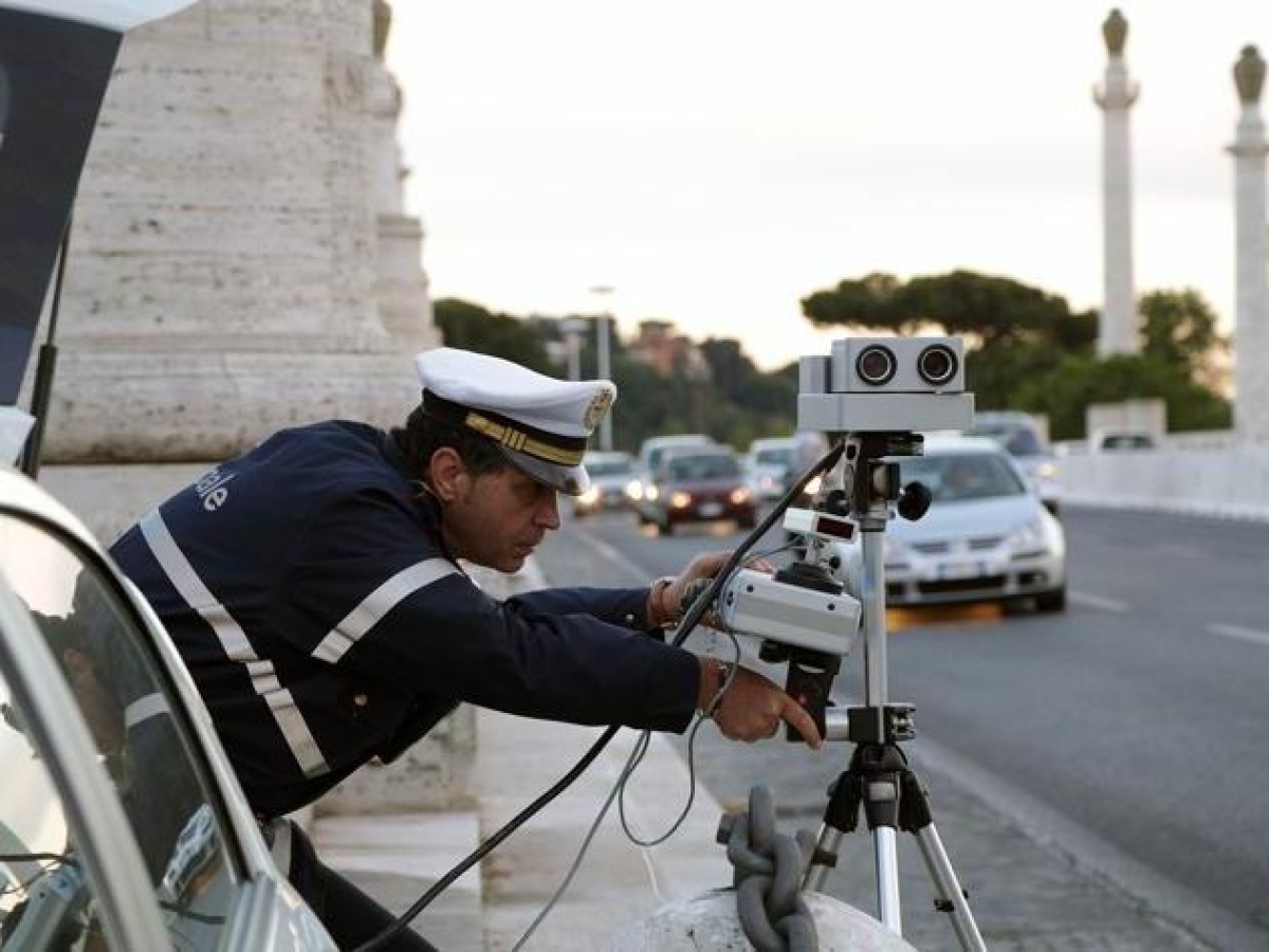 Roma e la sicurezza stradale, troppi paletti e burocrazia. L'assessore Patanè: «Su autovelox e zone 30 abbiamo le mani legate»