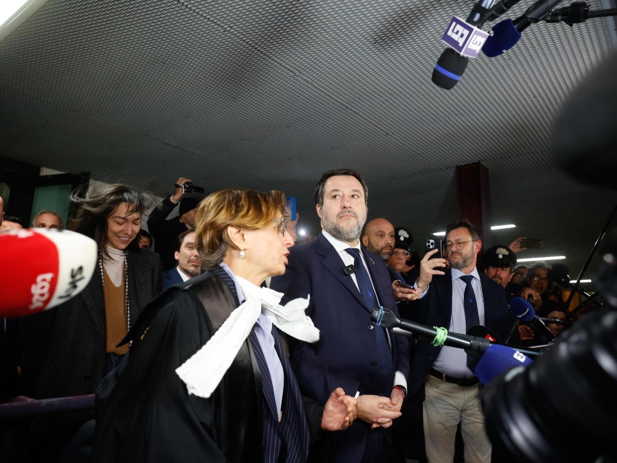 Open Arms, la Procura contro l Open Arms, la Procura contro l