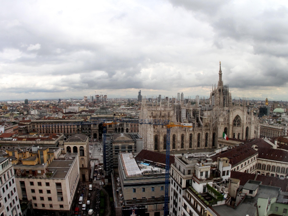 Previsioni meteo venerdì 31 ottobre: a Milano e in Lombardia giornata uggiosa con possibili precipitazioni