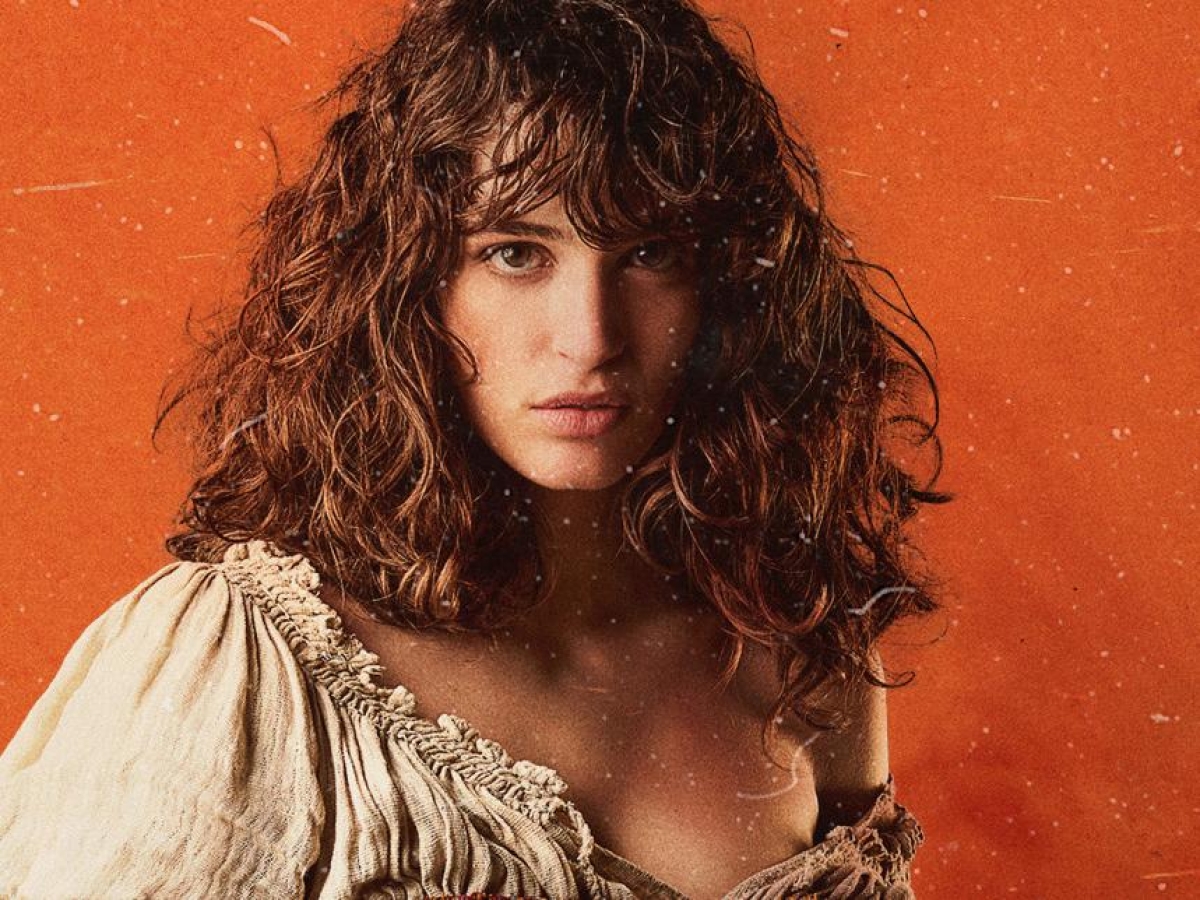 Greta Ferro, strega al fianco di Can Yaman: «Le donne libere fanno paura»