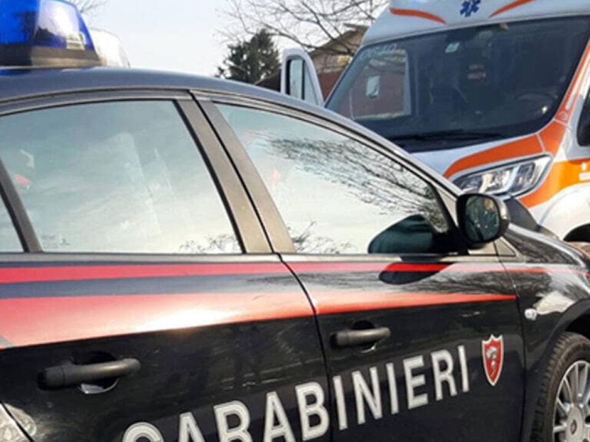 Christian Rossetti muore durante il lavoro a Rozzano: stava montando una tenda ed è caduto dal quarto piano