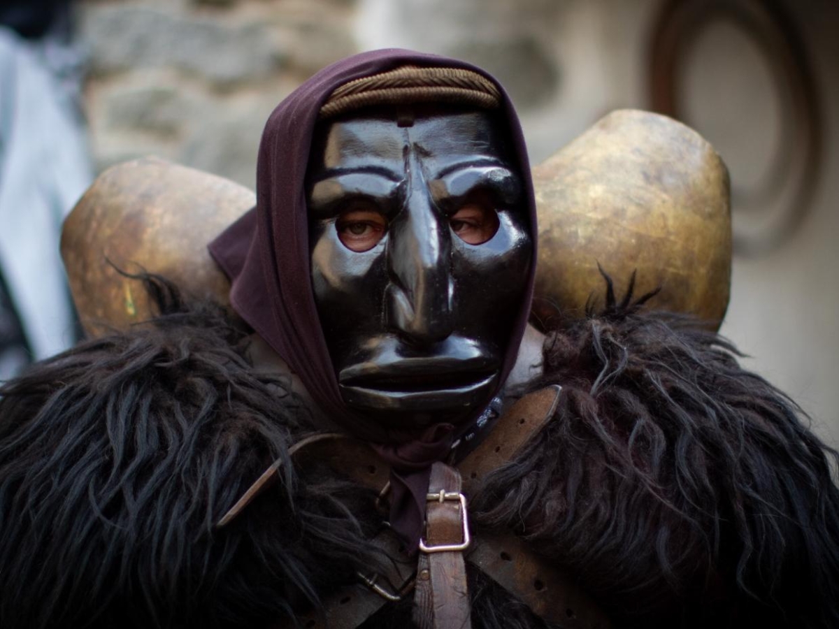 «Sonaggios», la magia dei campanacci sardi alla conquista degli Usa