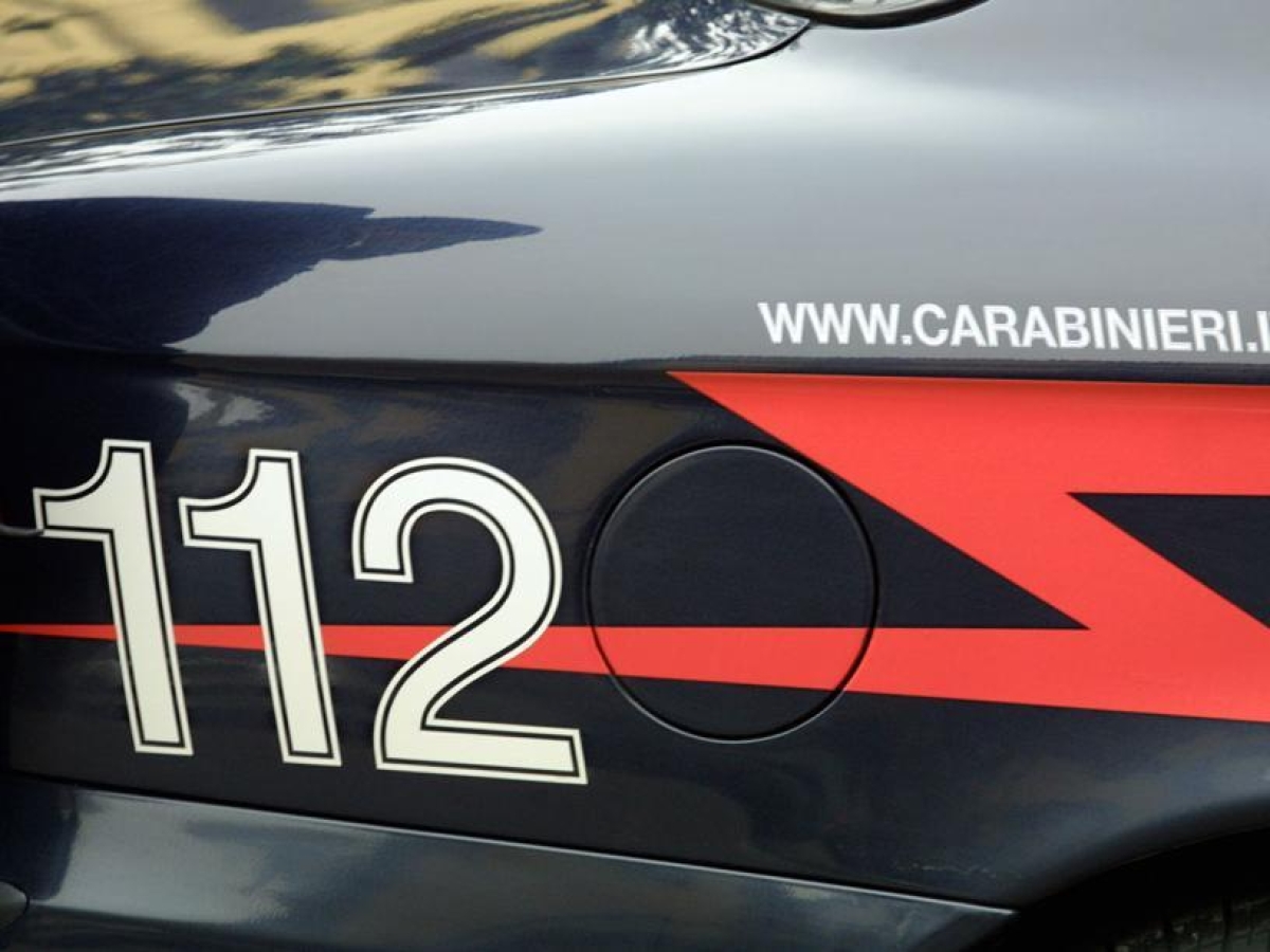 Lucca, quattro morti per il monossido di carbonio. Intossicati anche i soccorritori. Le vittime sono padre, madre e due figli