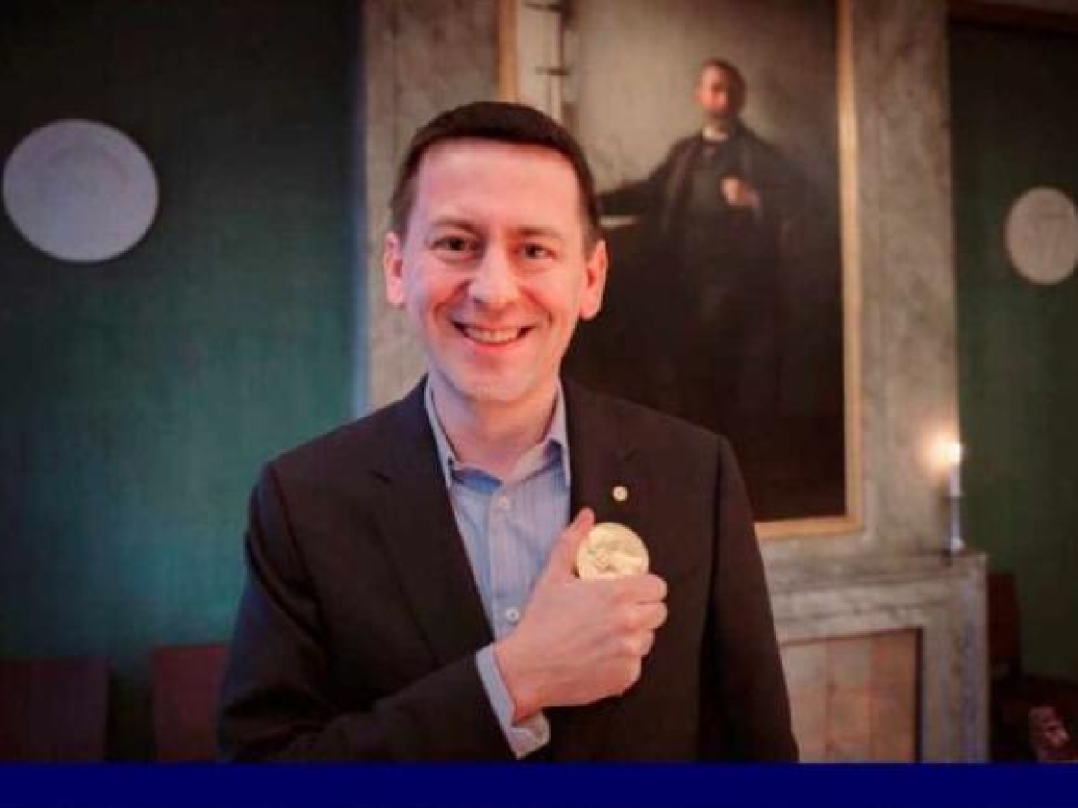 A Vico Equense il premio Nobel per la chimica John Jumper, l’uomo dell’Intelligenza Artificiale applicata alla medicina