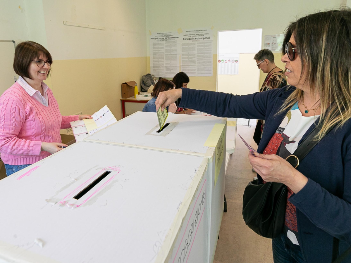 Trentino, elezioni comunali: undici amministrazioni al ballottaggio. Pergine, Riva del Garda e Arco le sfide principali